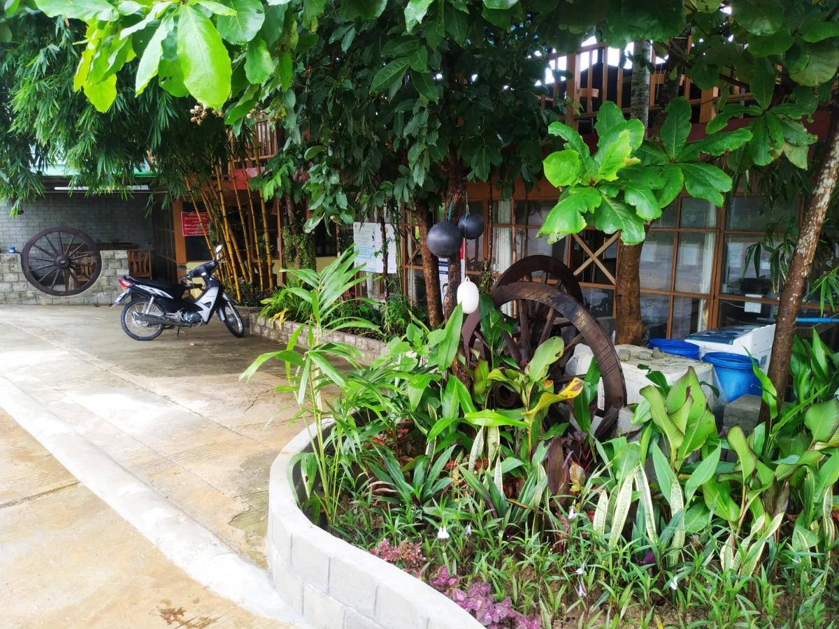 Dream House Guest House & Restaurant Ngwesaung Exterior photo